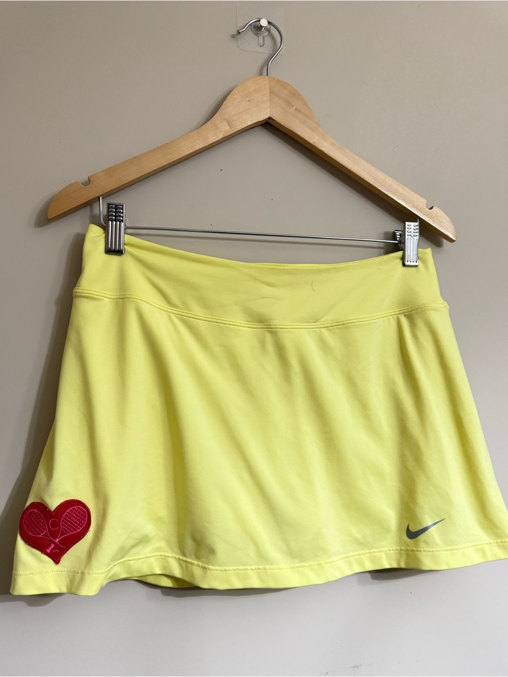 NikeCourt Dri-FIT Victory Flouncy Tennis Skirt